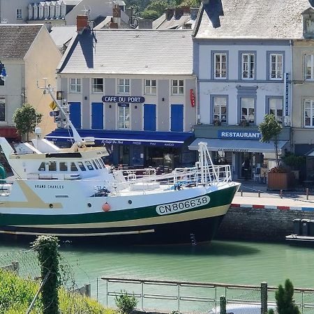 Fishermen'S Friend Port-en-Bessin-Huppain Bagian luar foto